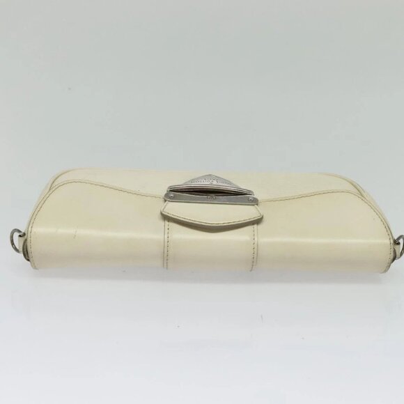 LOUIS VUITTON Epi Pochette Montaigne Bag White Yvoire - Picture 5 of 15